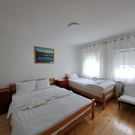 Rooms Lida & Friendly Home Plav Exteriör bild