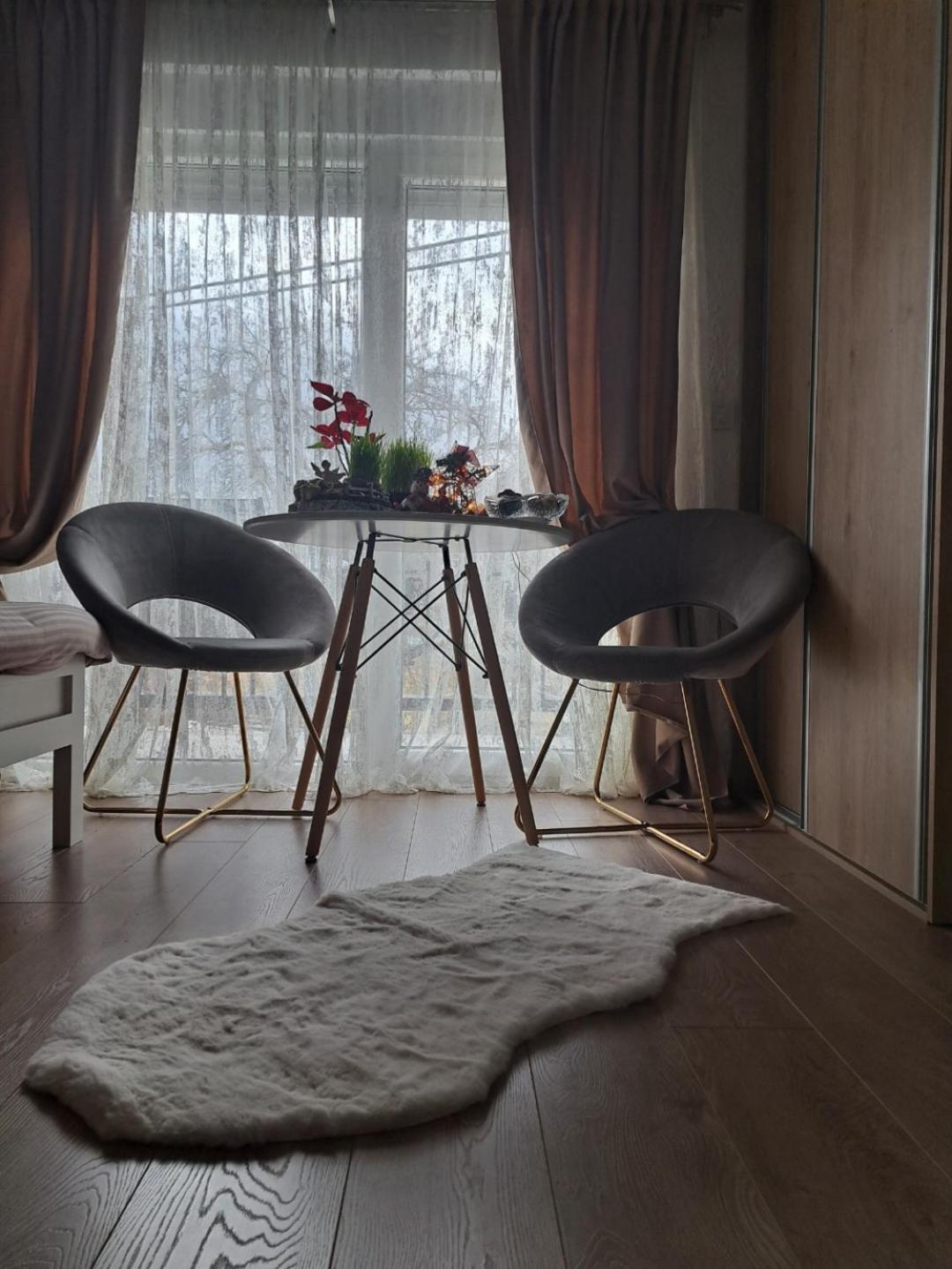 Rooms Lida & Friendly Home Plav Rum bild