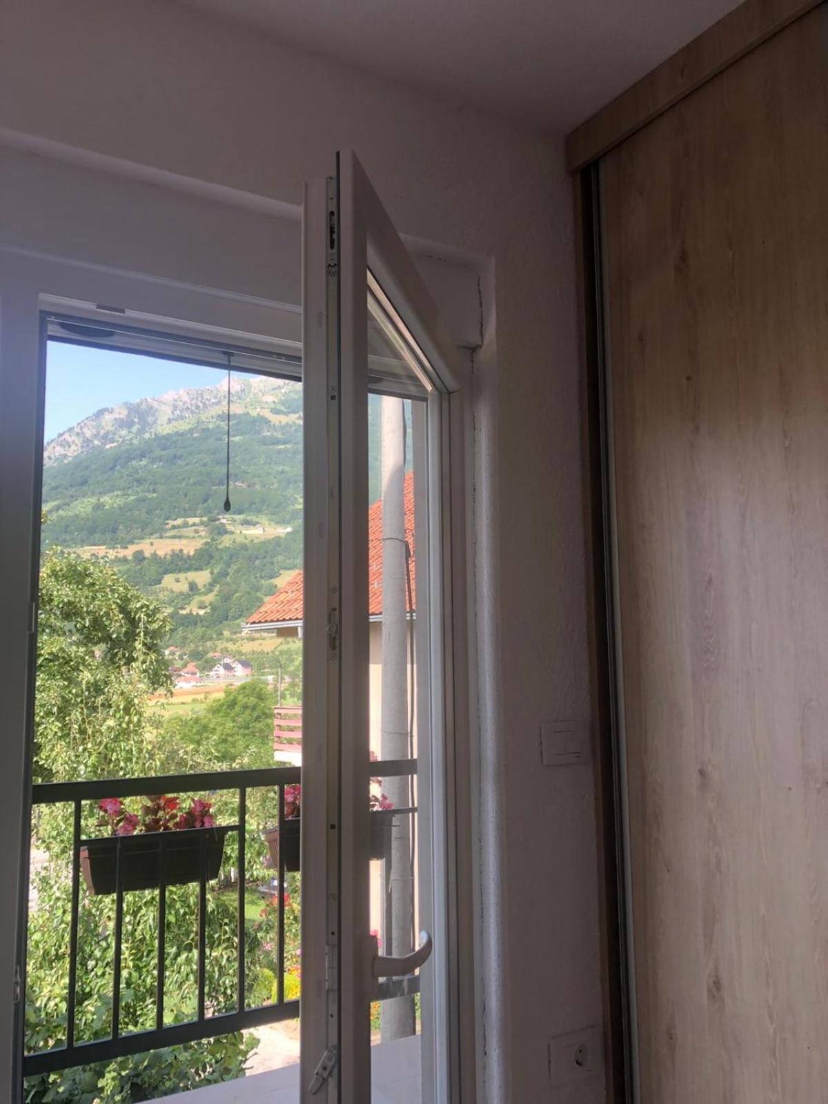 Rooms Lida & Friendly Home Plav Rum bild