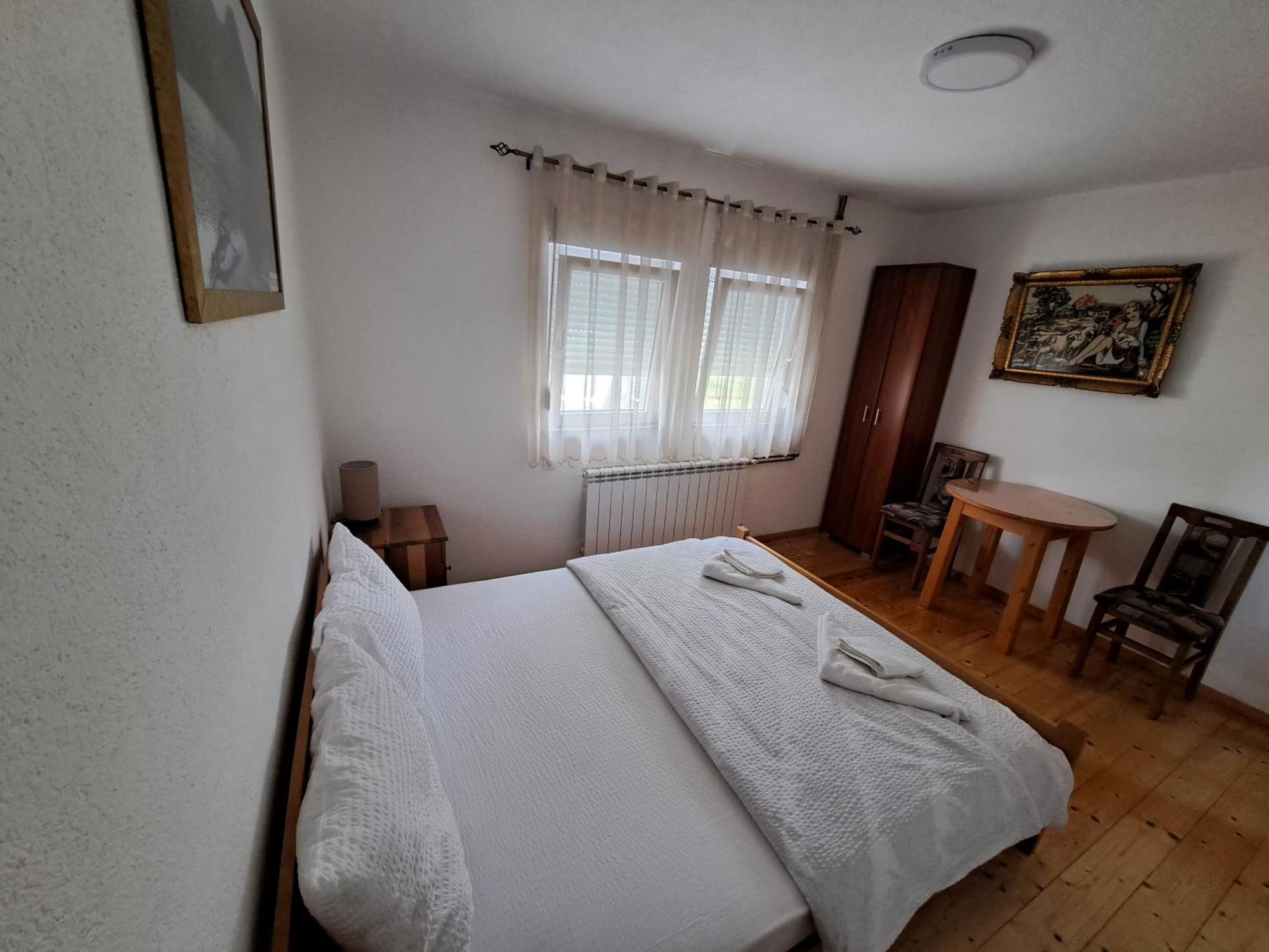 Rooms Lida & Friendly Home Plav Exteriör bild